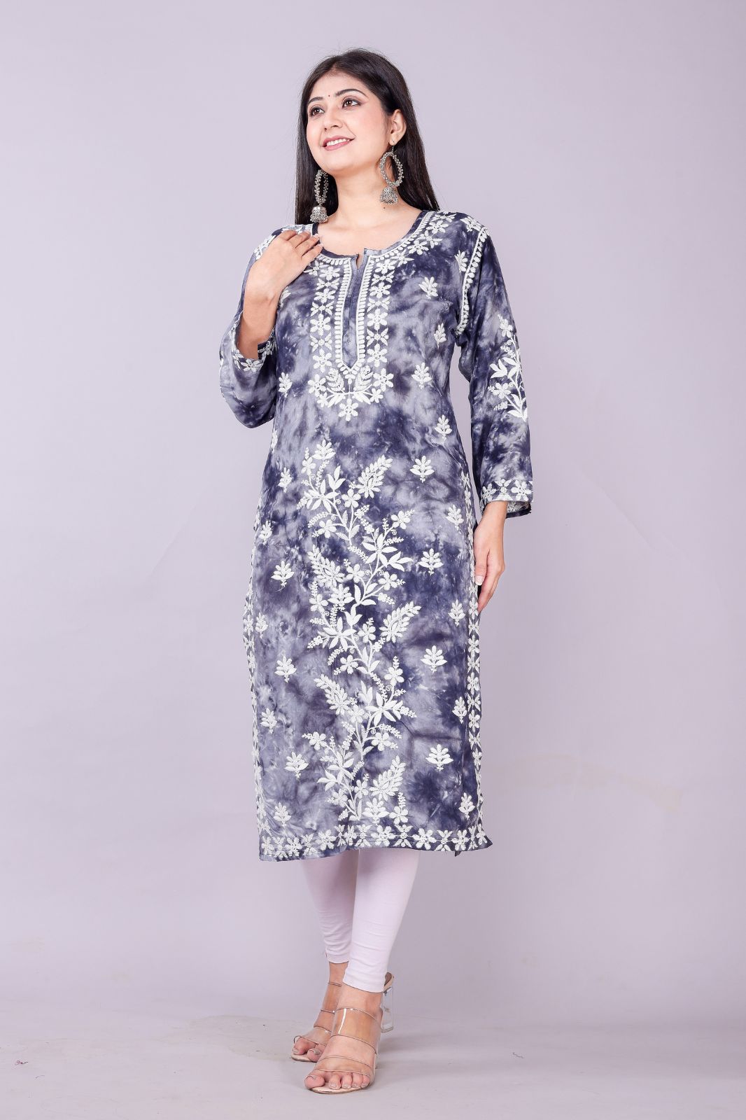 Women Embroidered Cotton Silk Straight Kurta (blue,l)