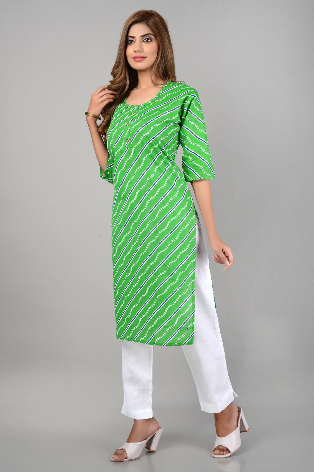 Women Printed Pure Cotton Straight Kurta (Green,XL)