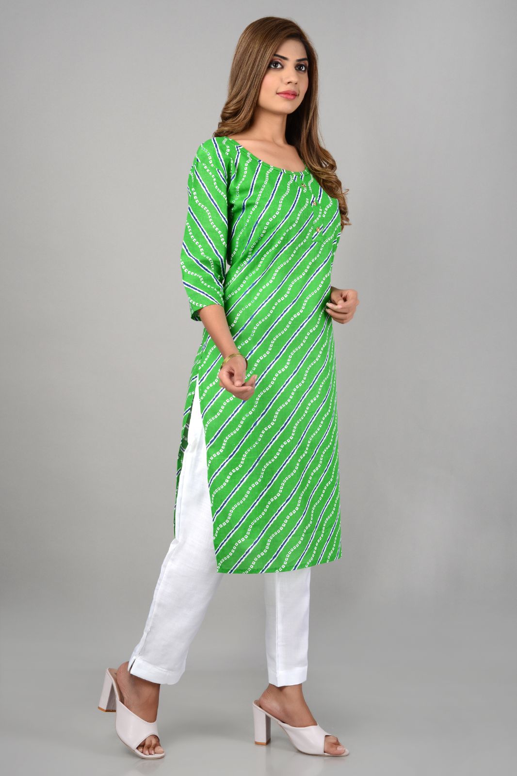 Women Printed Pure Cotton Straight Kurta (Green,XL)