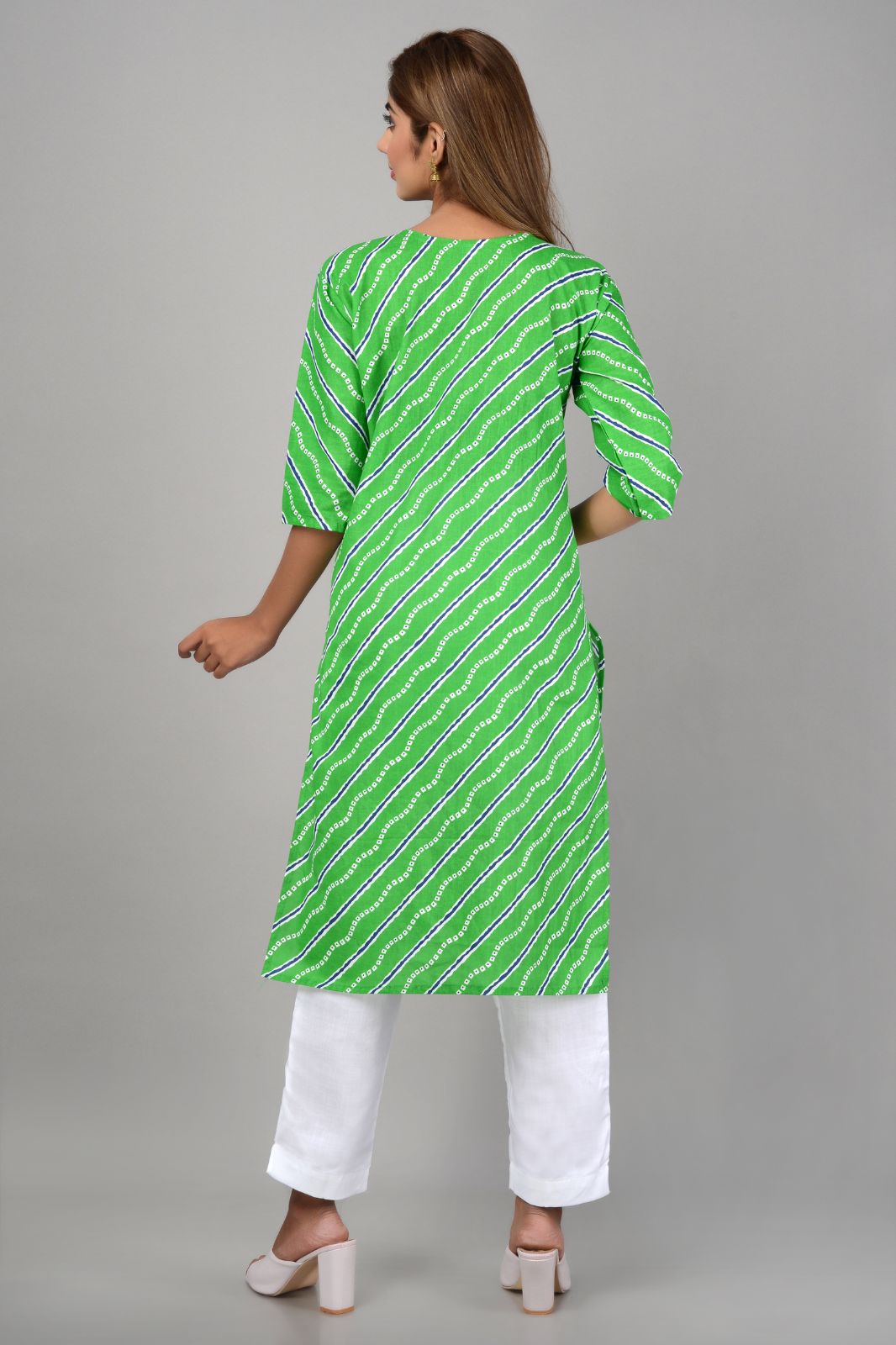 Women Printed Pure Cotton Straight Kurta (Green,XL)