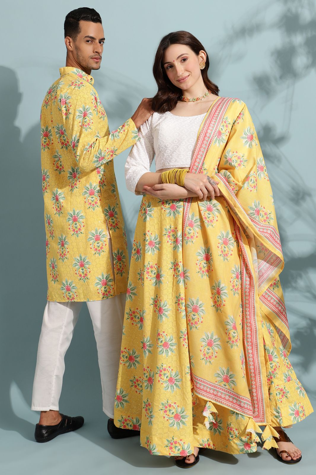 new designer lehenga choli with men’s kurta (Yellow,WOMEN = FREE SIZE  / MEN'S = M)